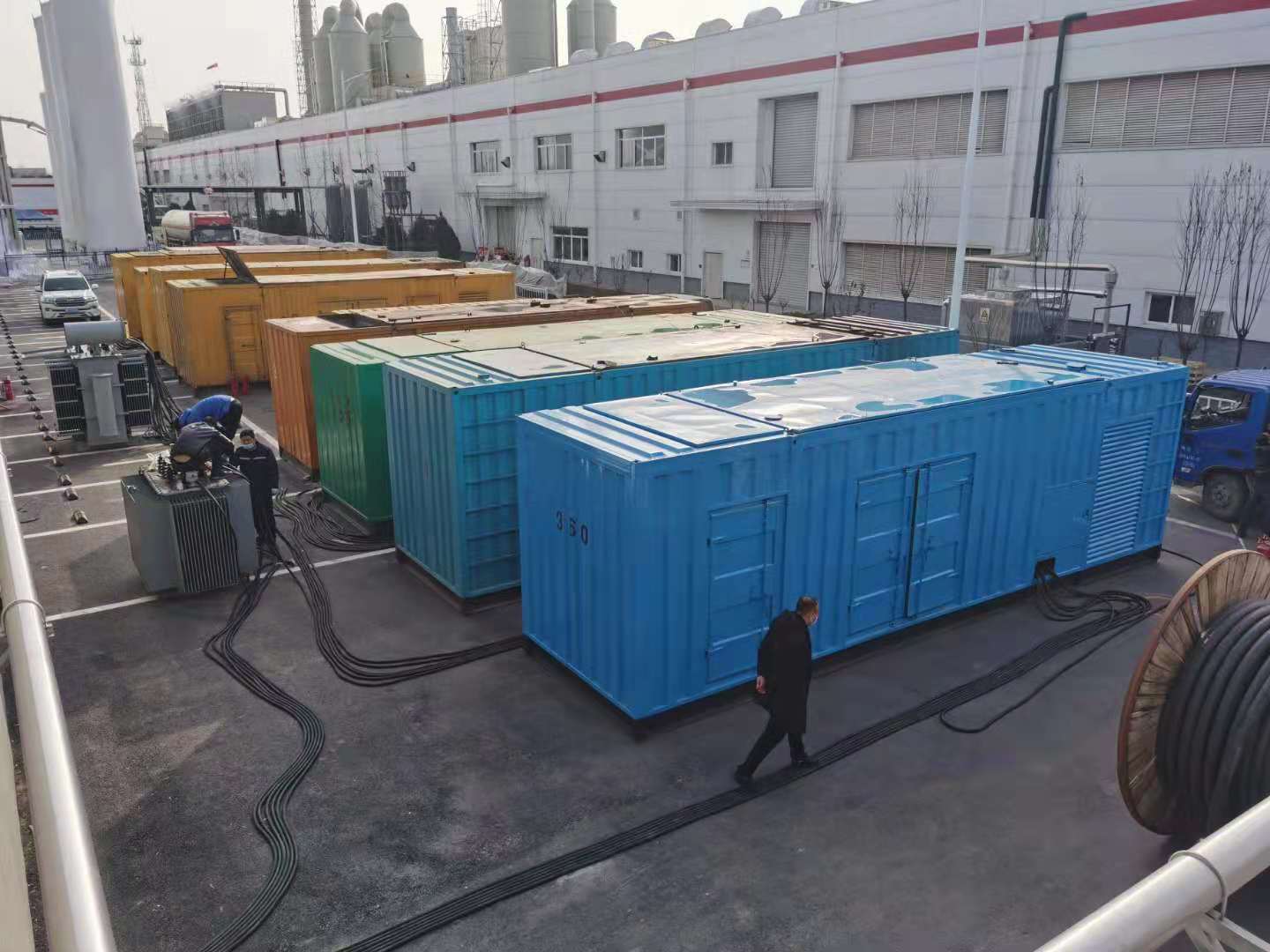 秀峰发电机出租-两相发电机与三相发电机有何区别?
